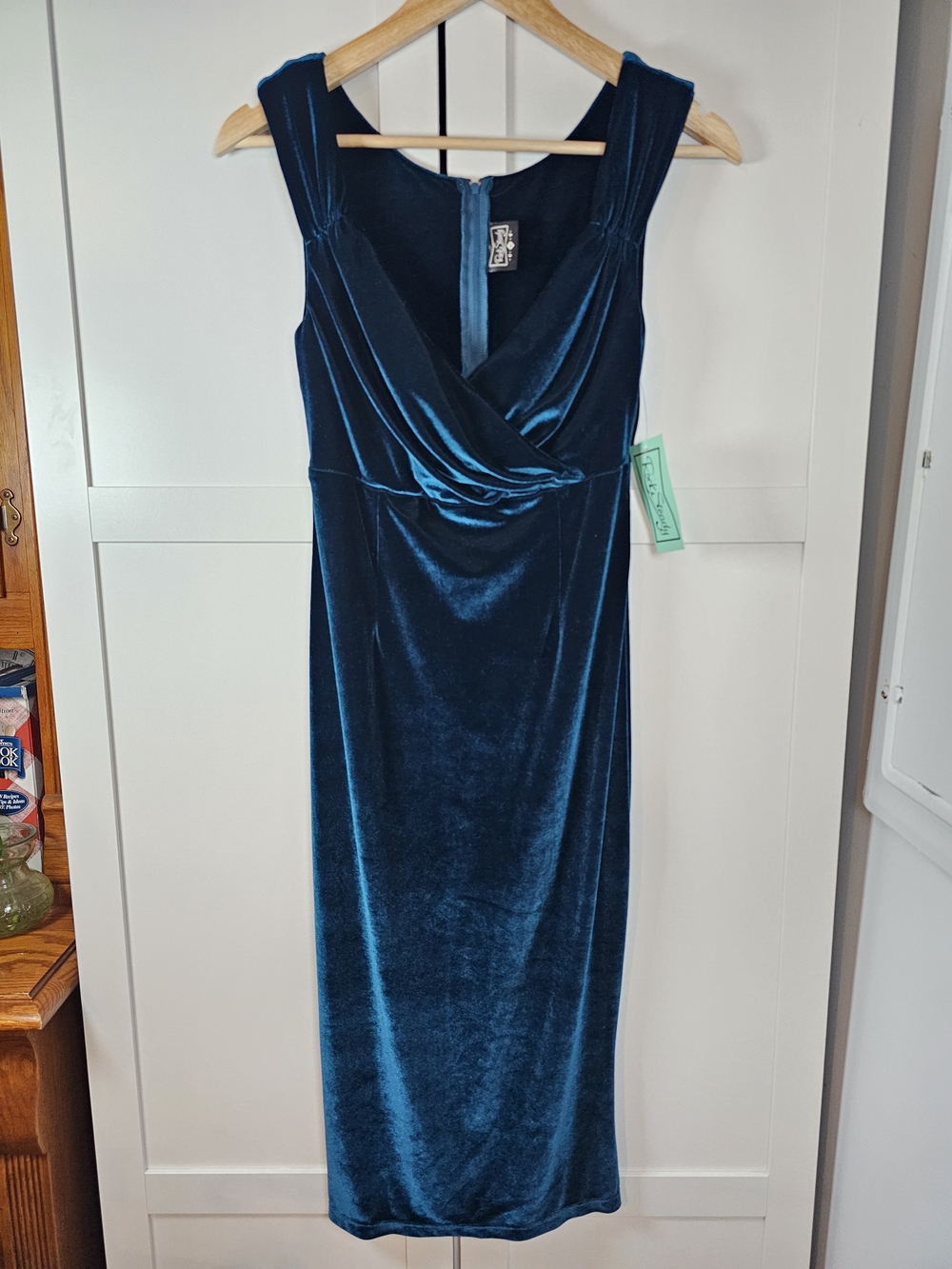 NWT Rock Steady Teal Velvet Lady Love Song Wiggle Midi Dress Size M Bombshell